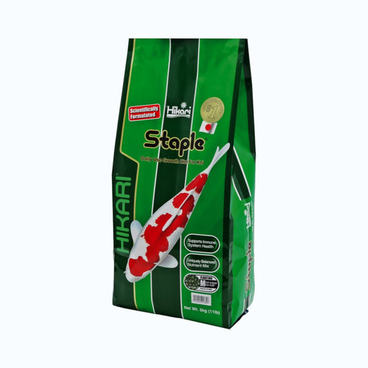 HIKARI STAPLE MEDIUM 5 KG - Sac de granulés flottants medium pour alimentation quotidienne koi et poissons de bassin